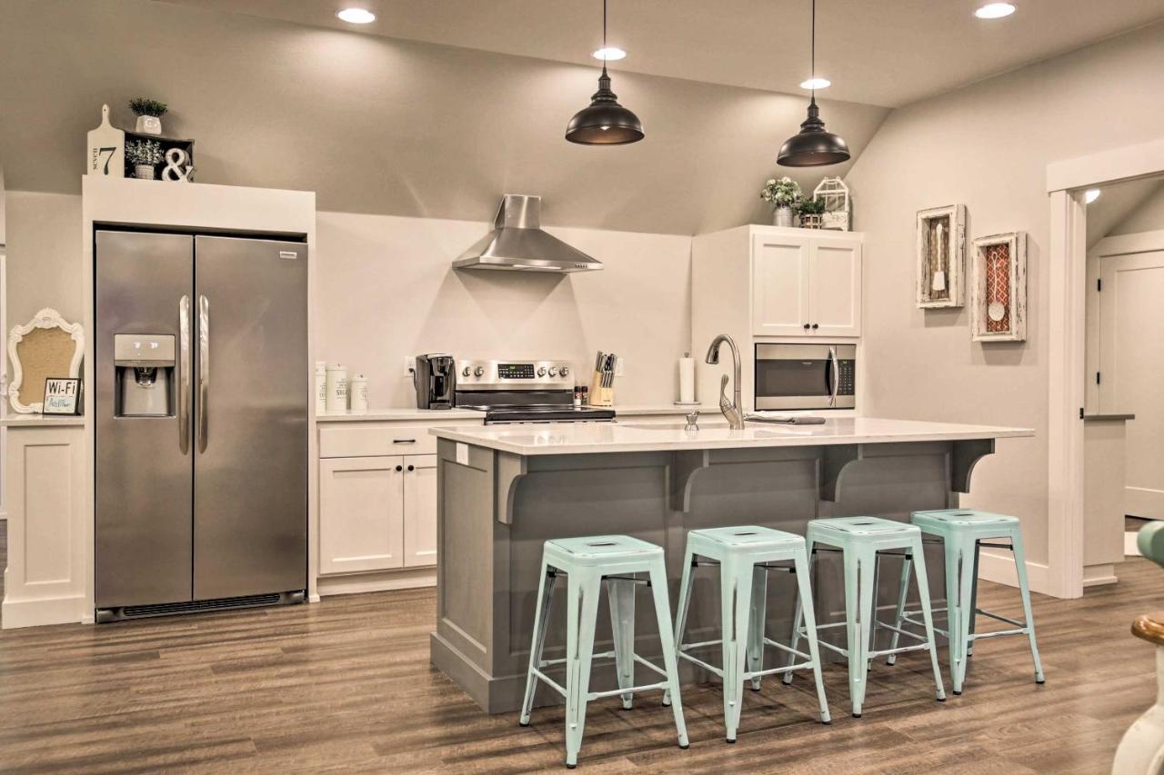 Chic Farmhouse With Creek In Heart Of Wine Country! McMinnville Eksteriør billede