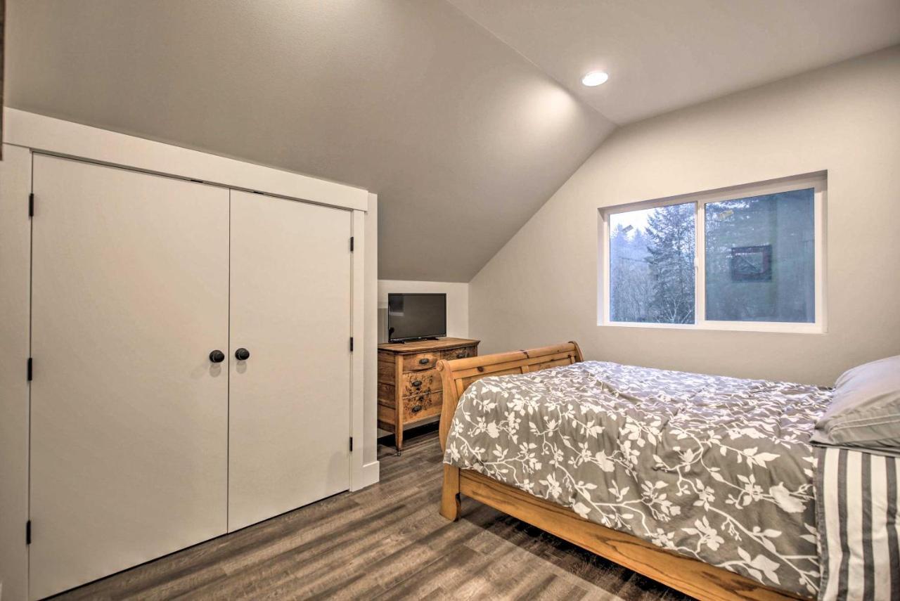 Chic Farmhouse With Creek In Heart Of Wine Country! McMinnville Eksteriør billede